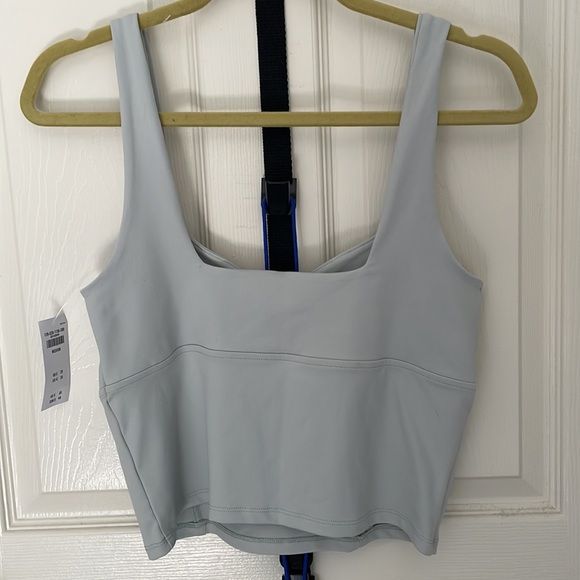 NWOT Abercrombie seamless tank - Picture 2 of 3